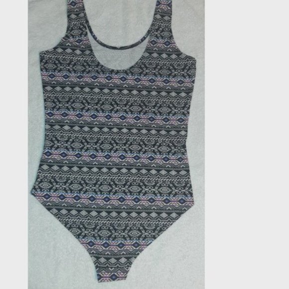 One piece swimming suit by Forever 21/ size 2X - Picture 6 of 12